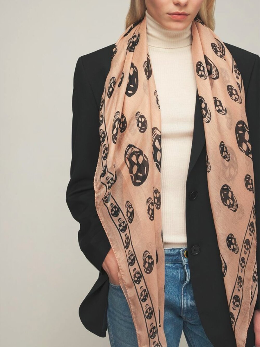 Alexander McQueen Nude & Black Skull-Print Silk-Gauze Scarf